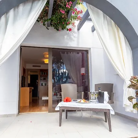 R2 Romantic Fantasia & Dreams - Adults Only Tarajalejo